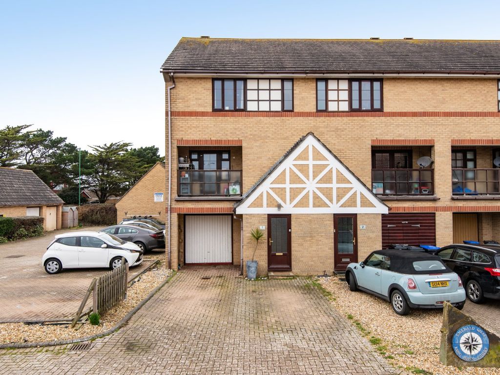 5 bed end terrace house for sale in King John Court, Emerald Quay
