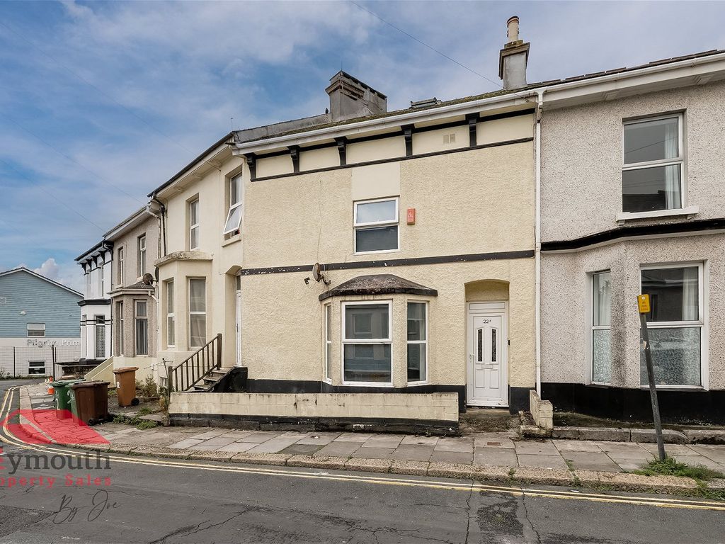3 bed terraced house for sale in Sydney Street, Plymouth PL1, £180,000
