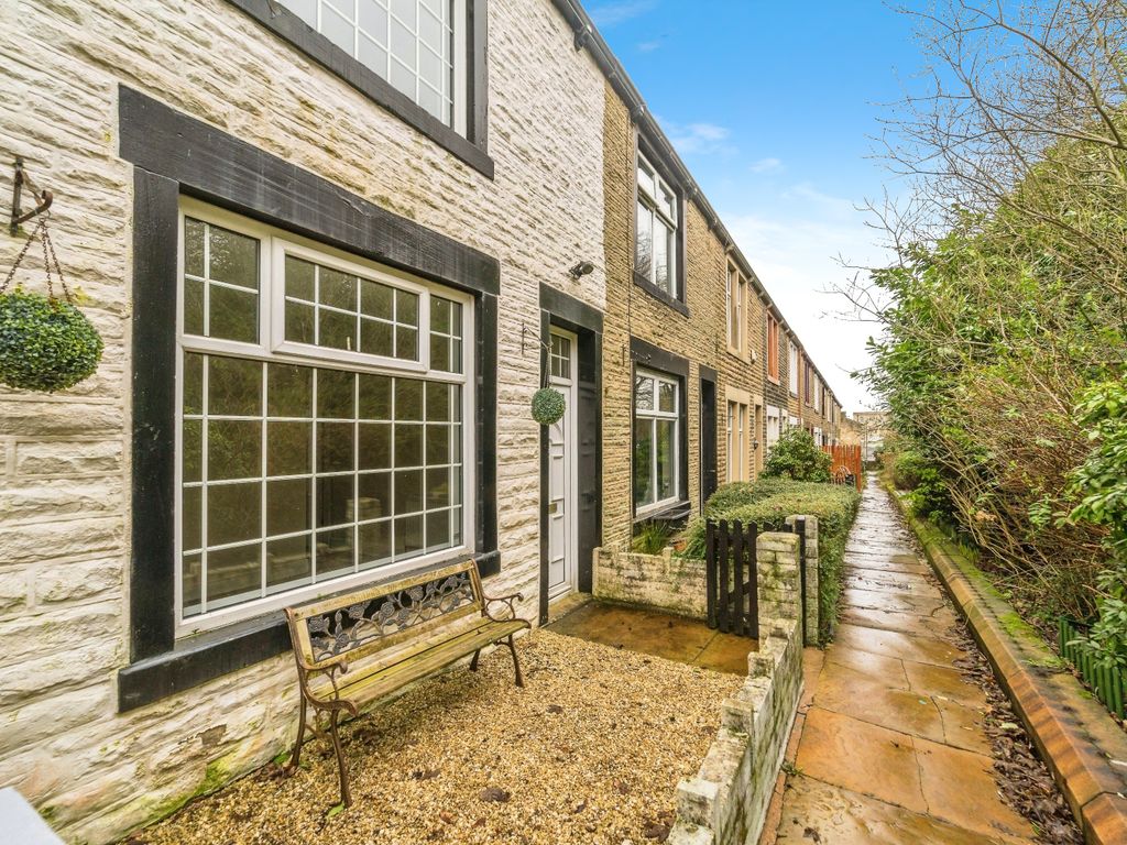 2 bed terraced house for sale in King Street Terrace, Brierfield