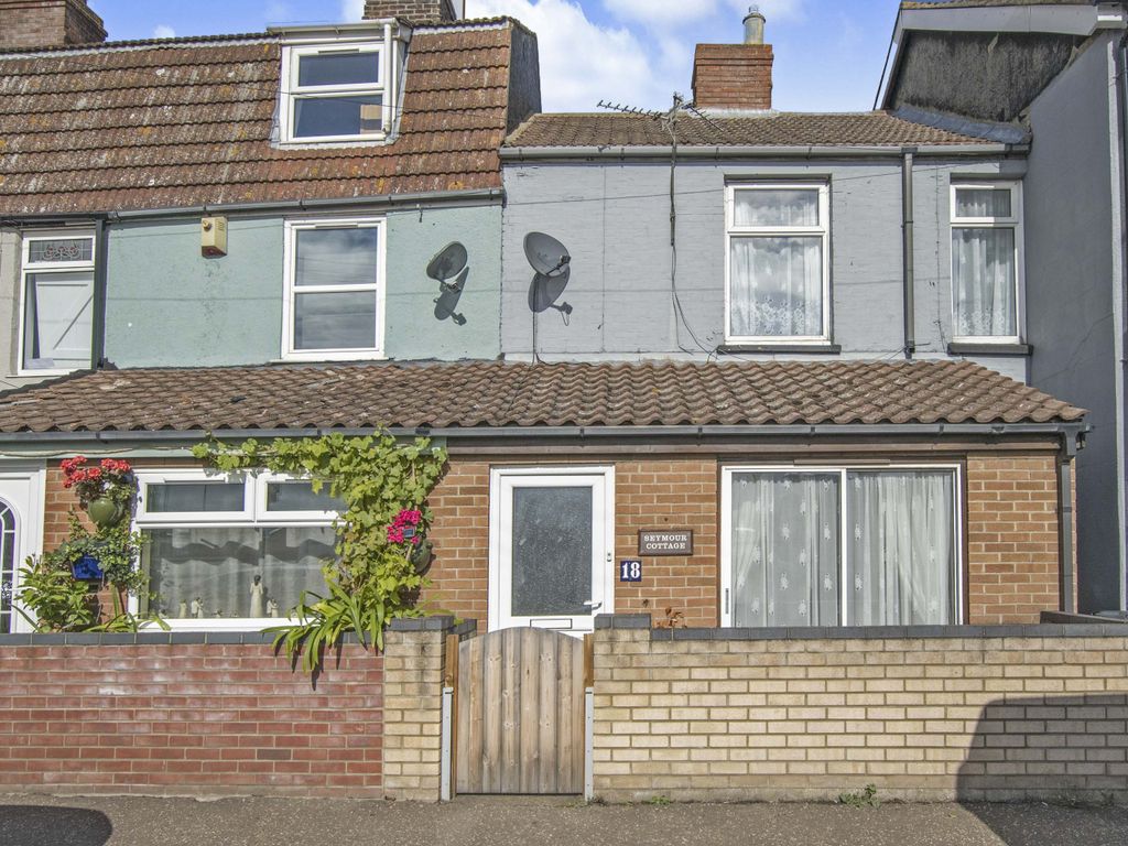 3 bed terraced house for sale in Bridge Road, Great Yarmouth NR30 Zoopla