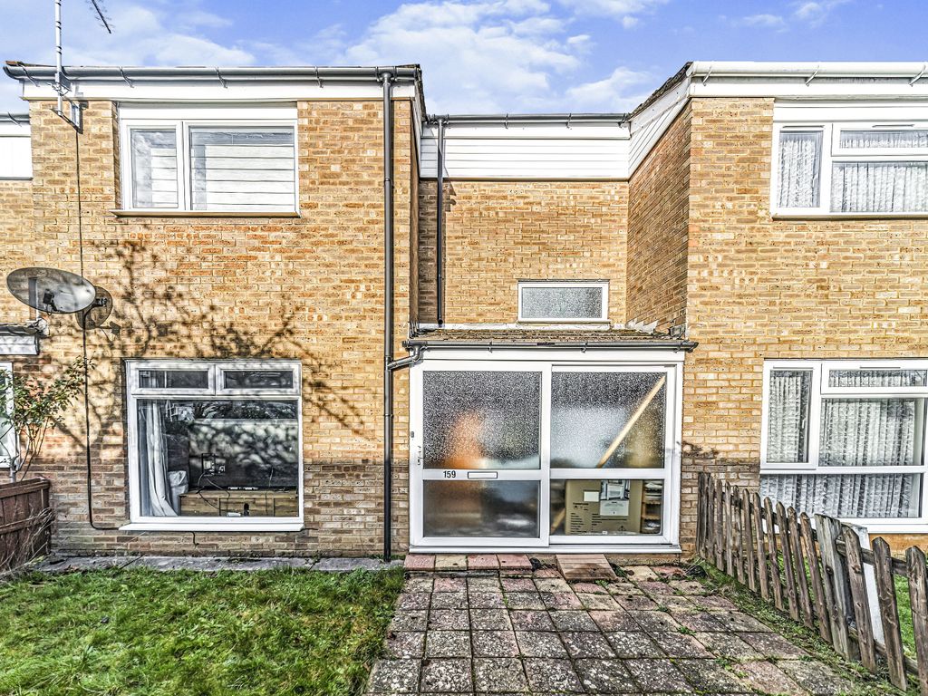 2 bed terraced house for sale in York Road, Stevenage, Hertfordshire