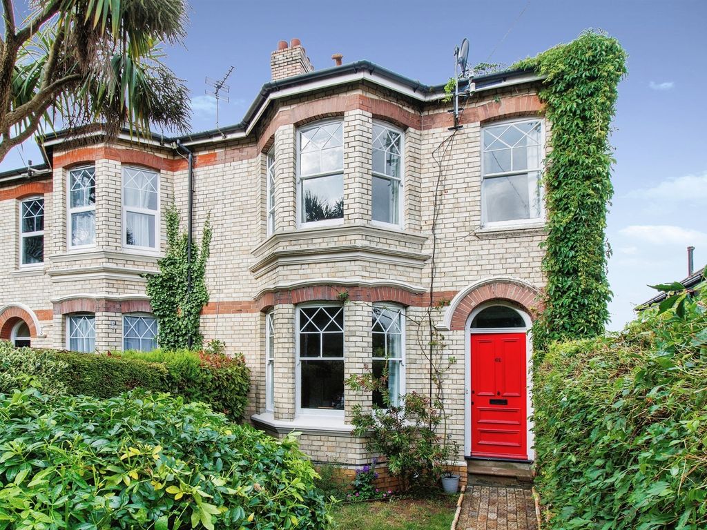 5 bed end terrace house for sale in Church Road, Newton Abbot TQ12, £