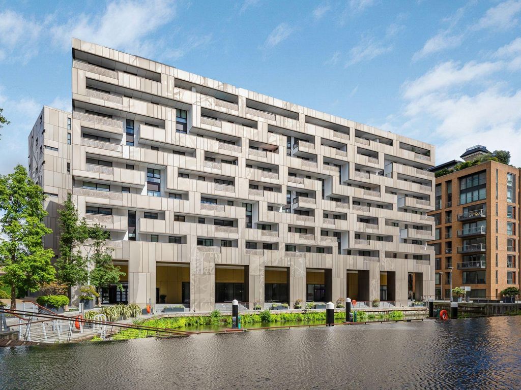 studio-for-sale-in-bramah-house-grosvenor-waterside-9-gatliff-road