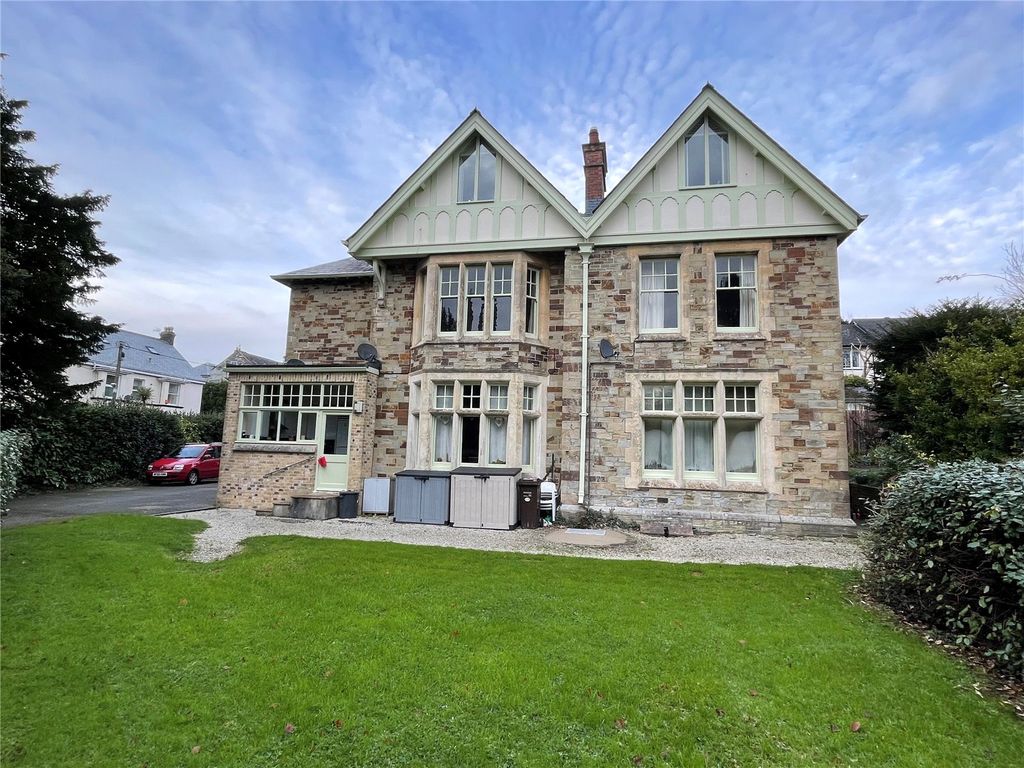 1 bed flat for sale in Castle Street, Bodmin, Cornwall PL31 Zoopla