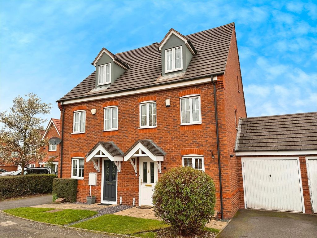 4 bed semidetached house for sale in Barnes Meadow Place, Coseley