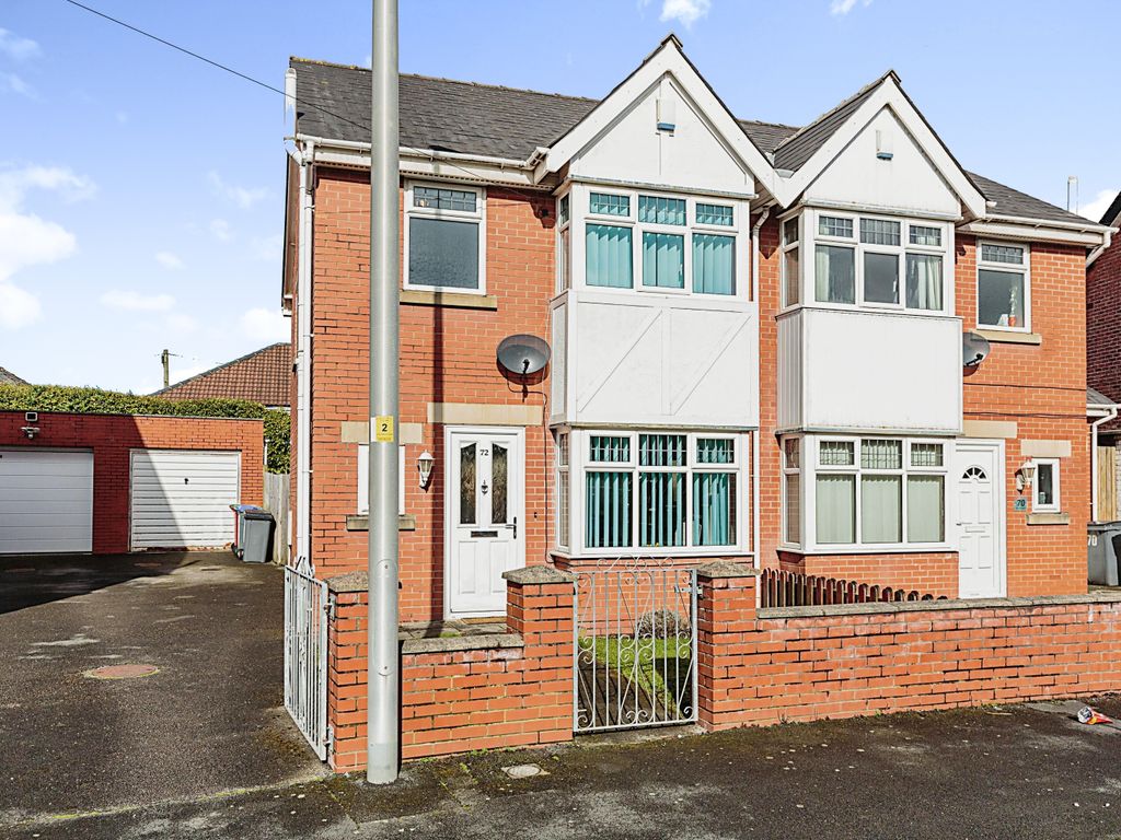 2 bed semidetached house for sale in Glastonbury Avenue, Blackpool FY1