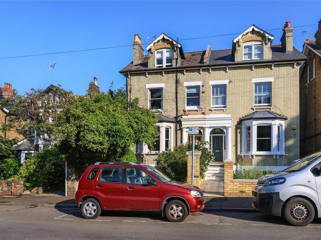 1 bed property for sale in Crescent Road, Kingston Upon Thames KT2 Zoopla