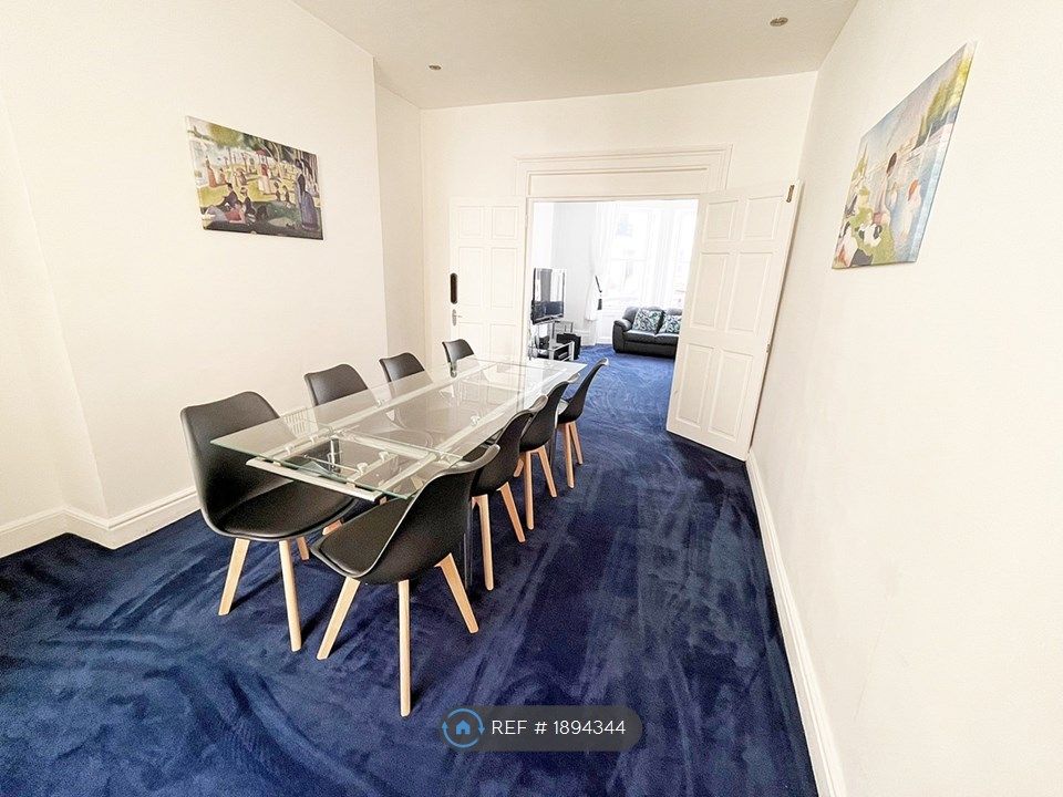 Room to rent in Lansdowne Place, Hove BN3, £850 pcm Zoopla