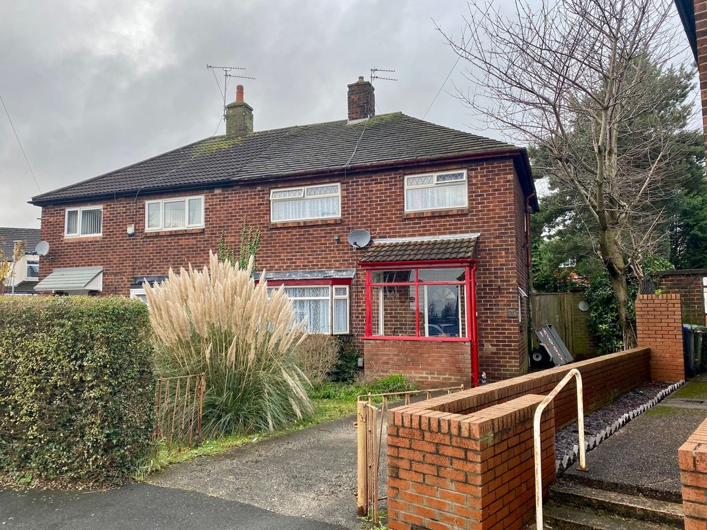 3 bed semidetached house for sale in Tildsley Crescent, Weston