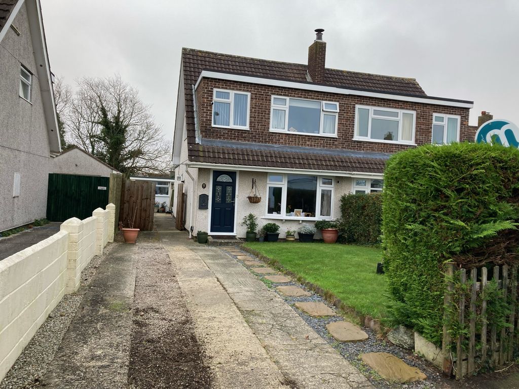 3 bed semidetached house for sale in Forthvras, Illogan Downs, Redruth