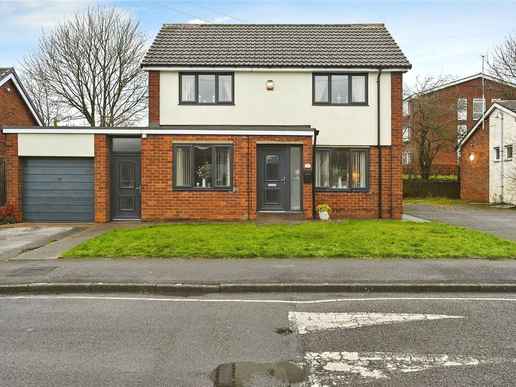 3 bed detached house for sale in Blythe Close, Mansfield