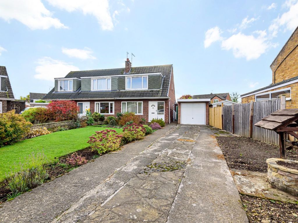 3 bed property for sale in Heuthwaite Avenue, Wetherby LS22 Zoopla