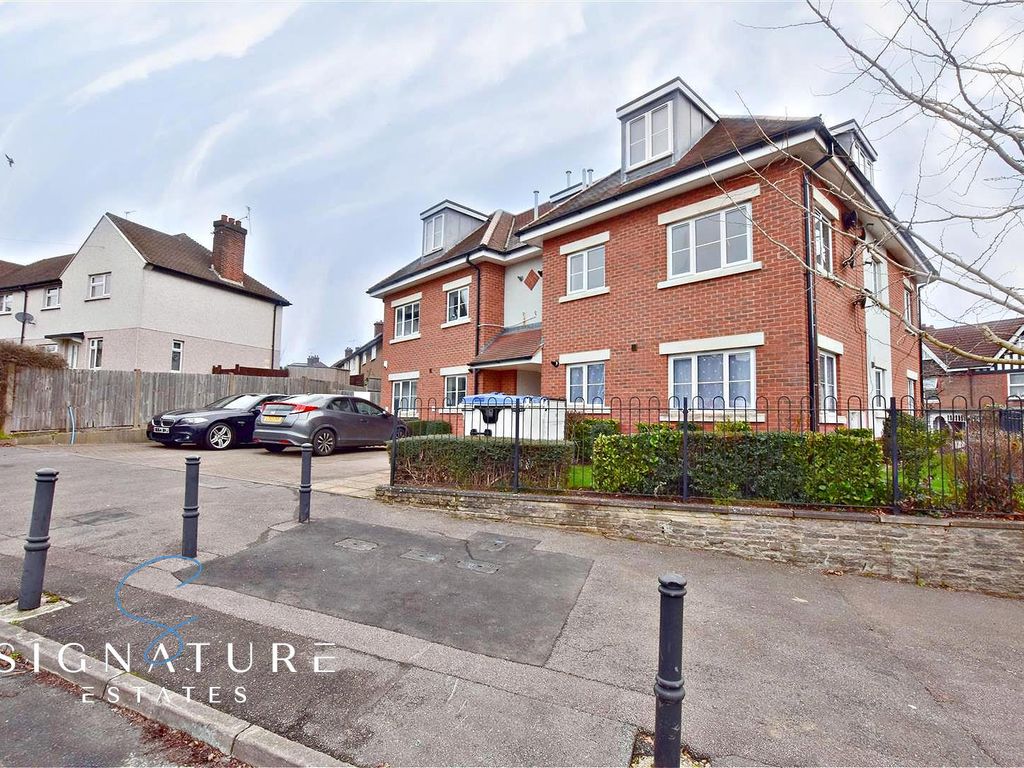 2 bed flat to rent in St. Albans Road, Watford WD24 Zoopla