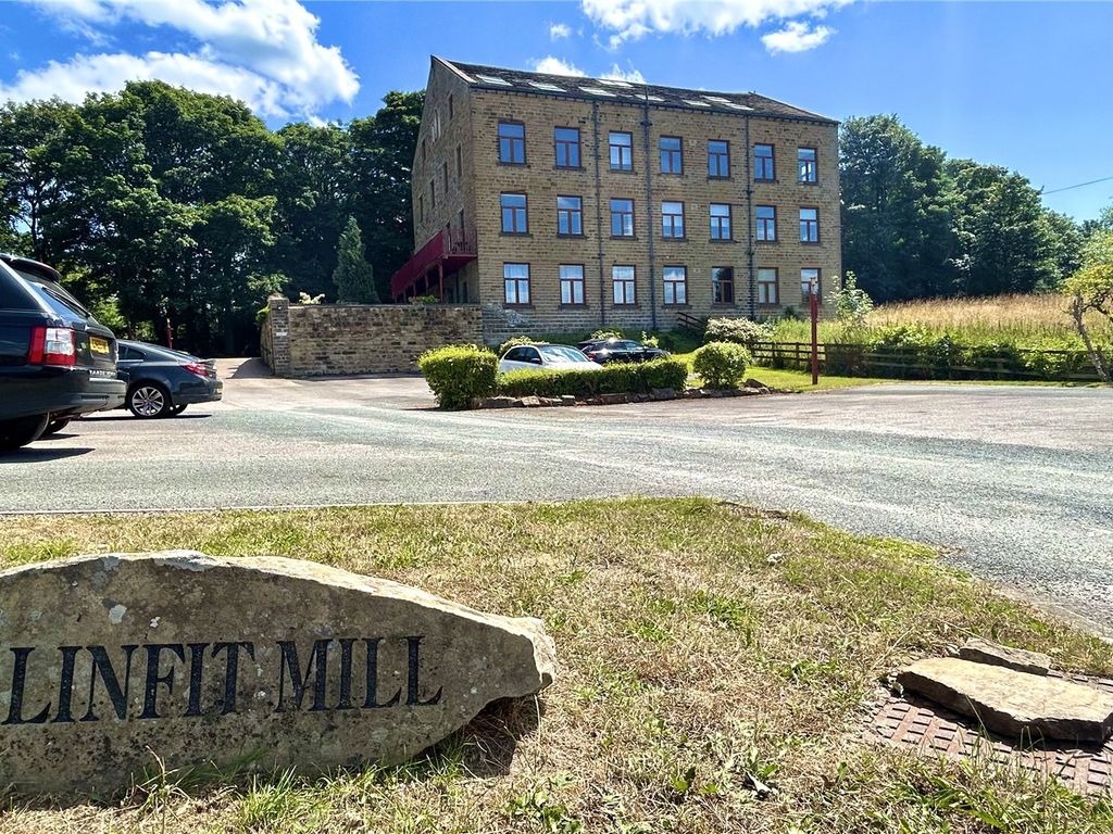 2 bed flat for sale in Linfit Lane, Kirkburton, Huddersfield HD8 Zoopla