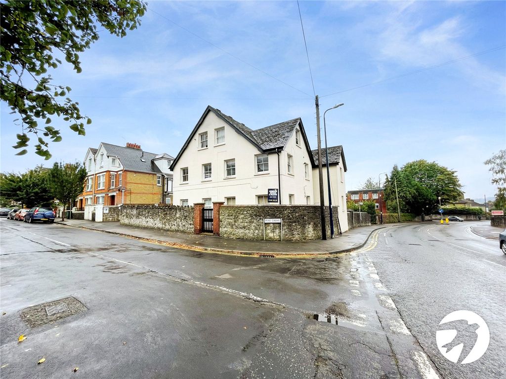 Studio for sale in Pine Grove, Penenden Heath, Maidstone ME14 Zoopla