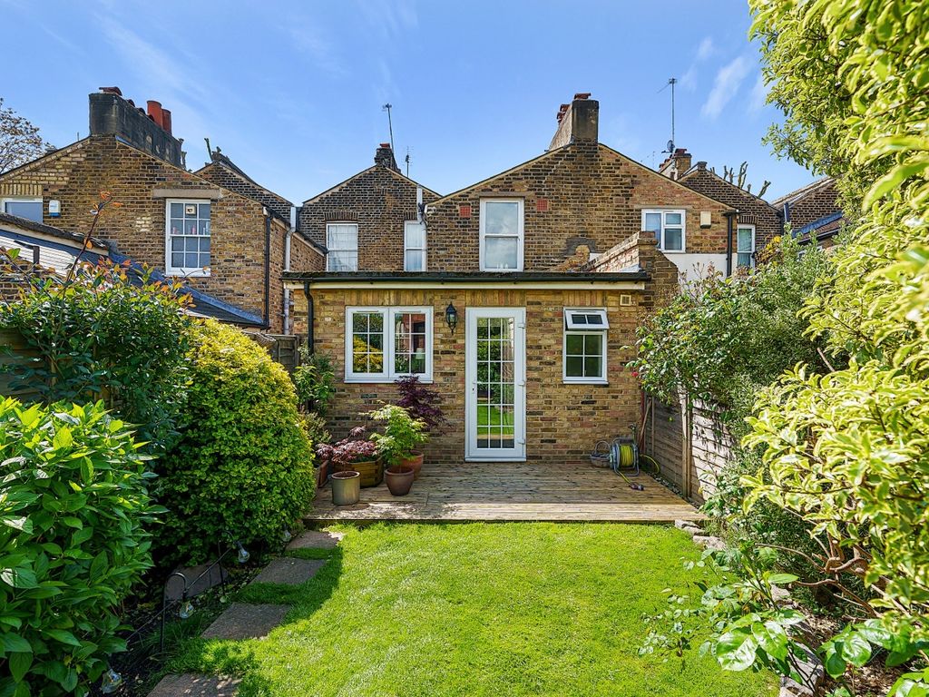 2 bed flat for sale in Lynton Road, London SE1 Zoopla