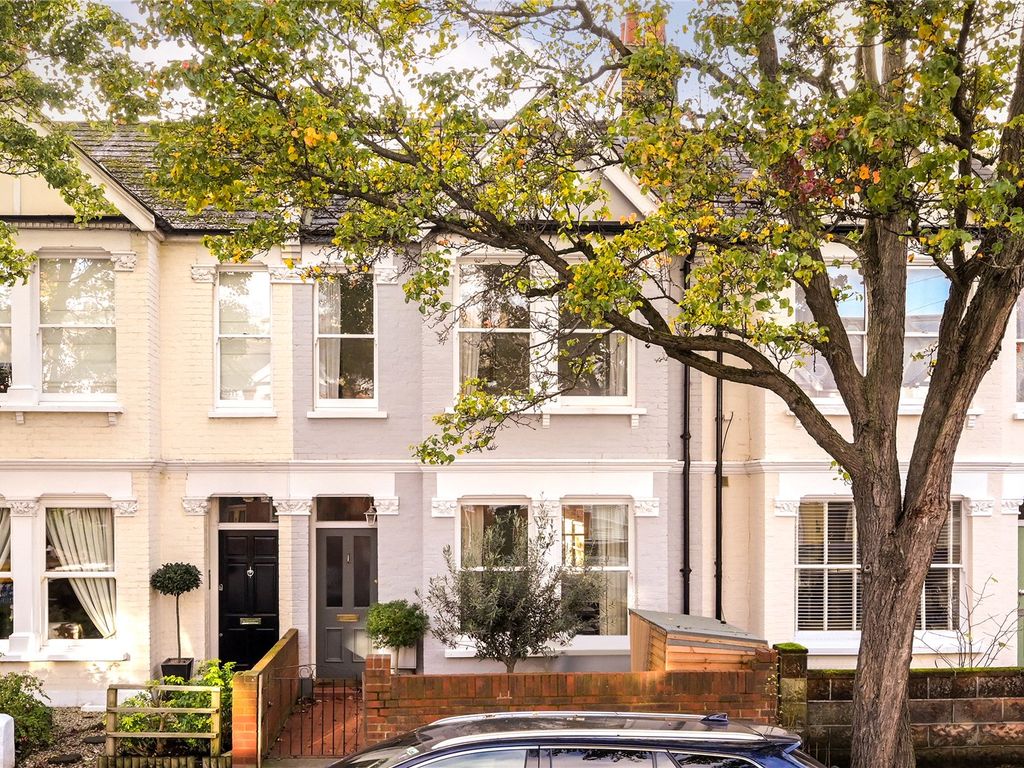 4 bed terraced house for sale in Temple Road, London W4, £1,250,000