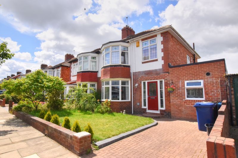 3 bed semidetached house for sale in Kensington Avenue, Gosforth