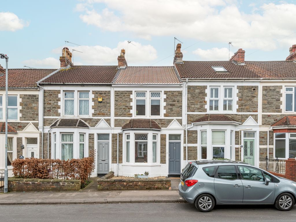 2 bed terraced house for sale in Gloucester Road, Staple Hill, Bristol