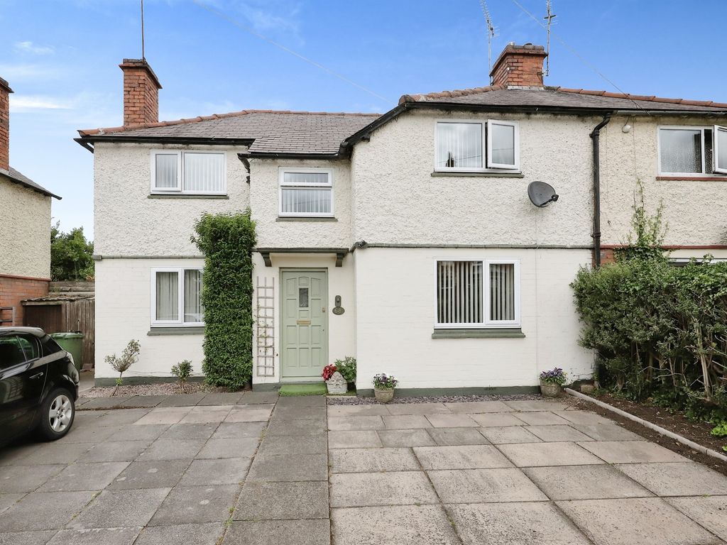 3 bed semidetached house for sale in Hurcott Road, Kidderminster DY10