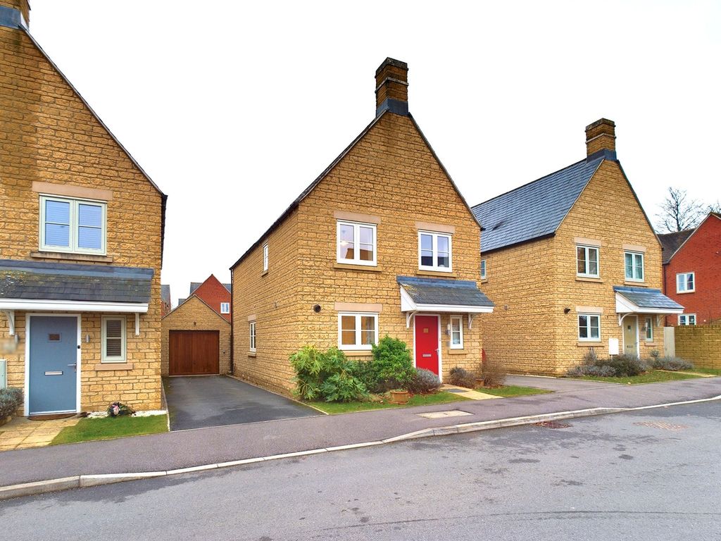 4 bed detached house for sale in Cranwell Road, Upper Rissington