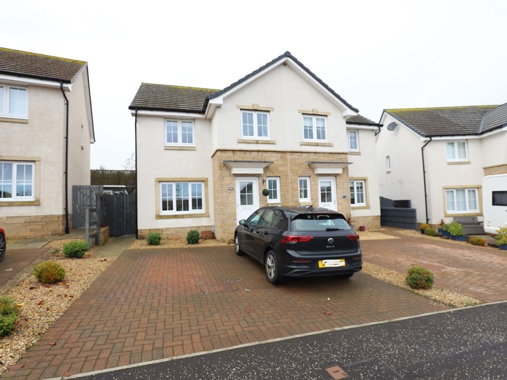 3 bed property for sale in Hilton Road, Cowdenbeath KY4 Zoopla