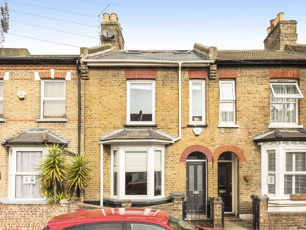 3 bed property for sale in Braemar Road, Brentford TW8 Zoopla
