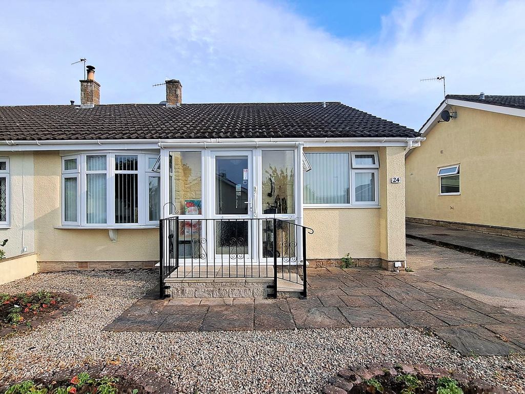 2 bed semidetached bungalow for sale in Moorcroft Road, Hutton, Weston