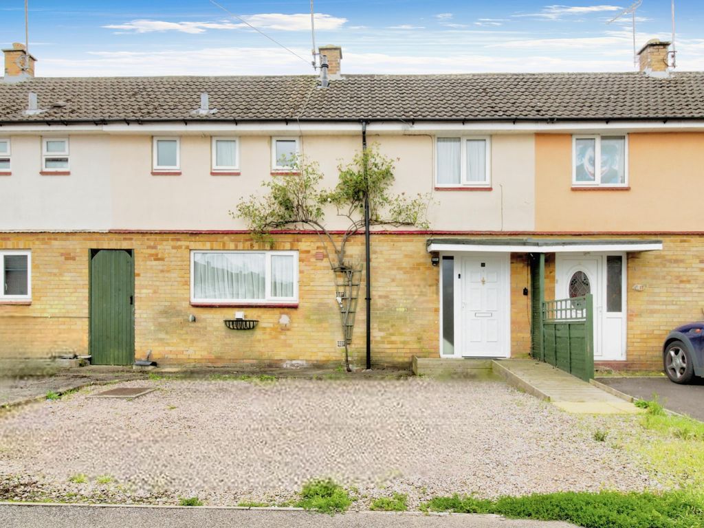 3 bed terraced house for sale in Edinburgh Way, Banbury OX16, £200,000