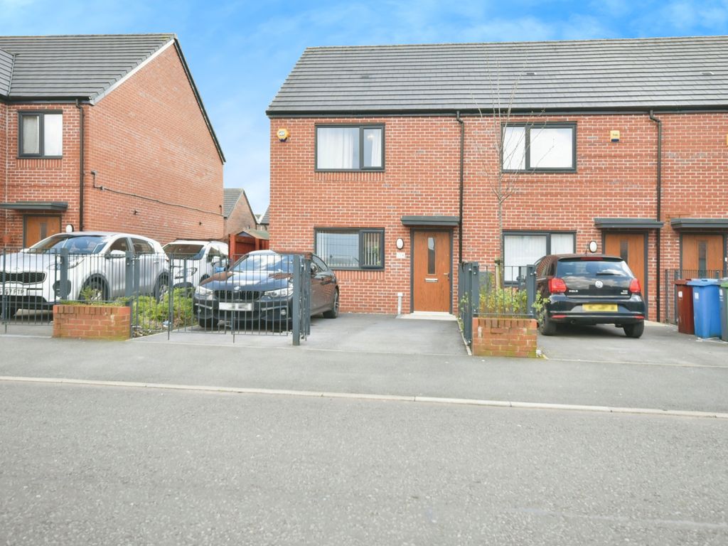 3 bed terraced house for sale in Beastow Road, Manchester, Greater