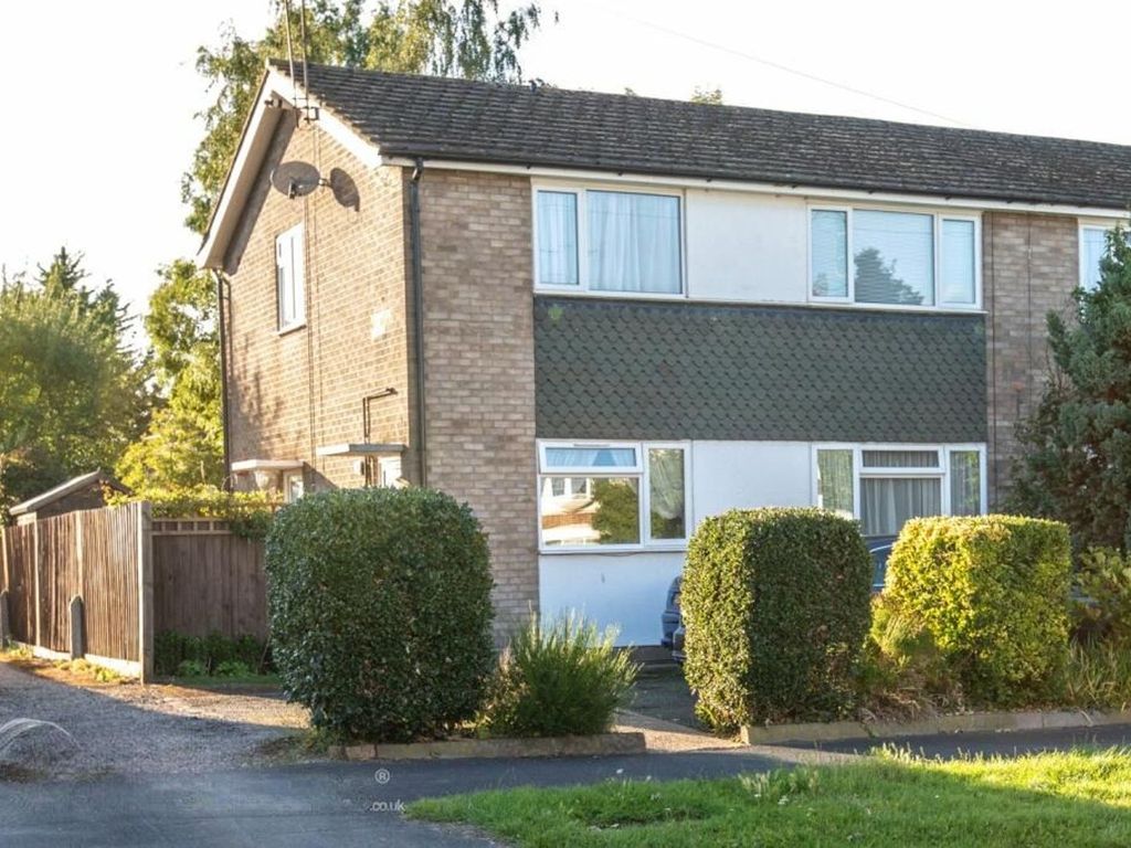 2 bed for sale in Dugdale Hill Lane, Potters Bar EN6, £