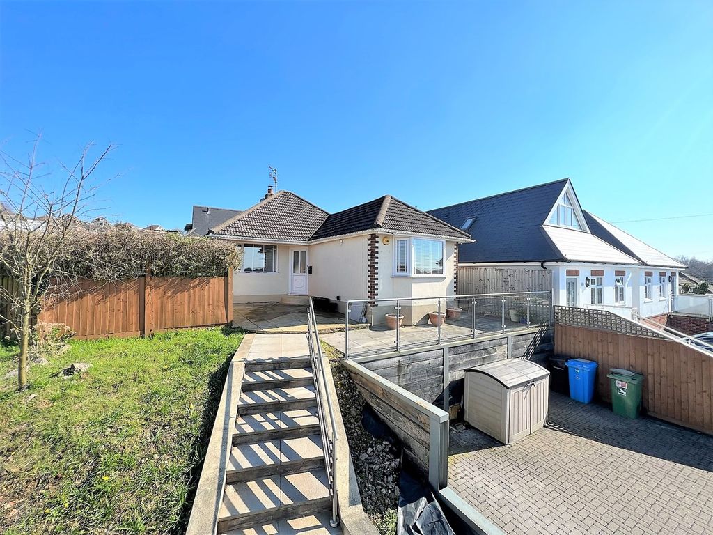 Detached bungalow for sale in Hythe Road, Oakdale, Poole BH15 Zoopla