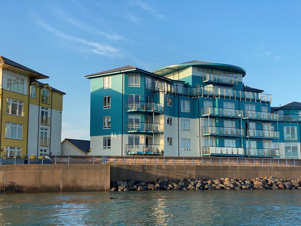 2 bed flat for sale in Spinnakers, Shelly Road, Exmouth EX8 Zoopla