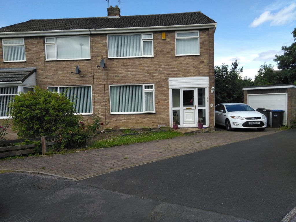 3 bed semidetached house for sale in Friarside, Witton Gilbert DH7
