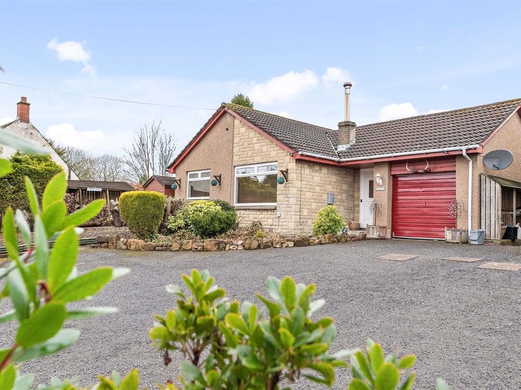 3 bed bungalow for sale in Glenshee, Standburn, Standburn, Falkirk FK1