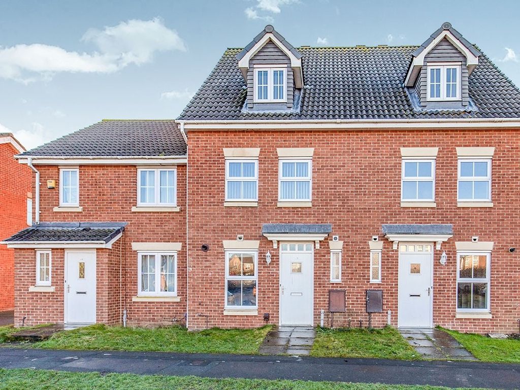 3 bed semidetached house to rent in Carlton Moor Crescent, Darlington