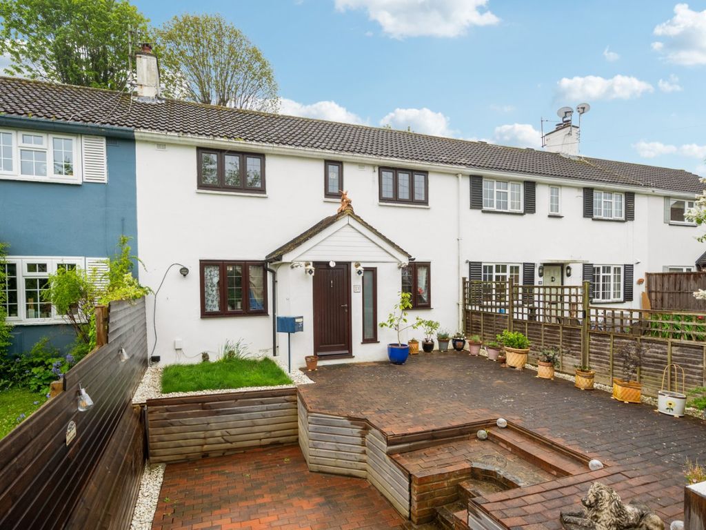 3 bed semidetached house for sale in Kirtle Road, Chesham