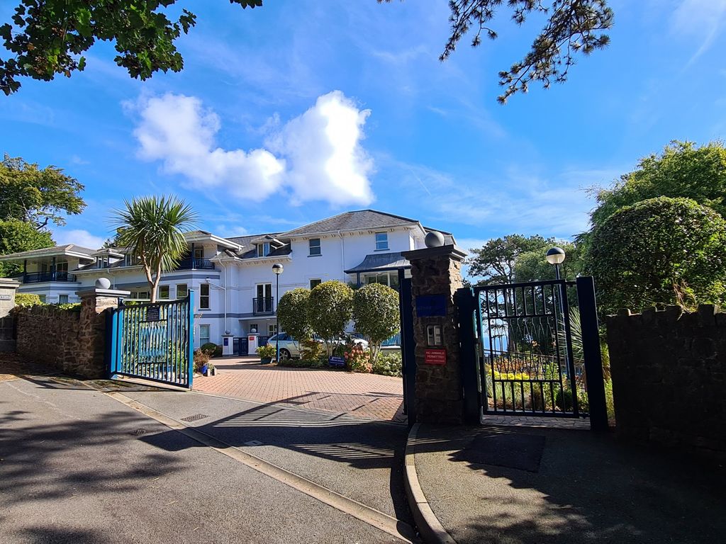 2 bed flat for sale in Higher Warberry Road, Torquay TQ1 Zoopla