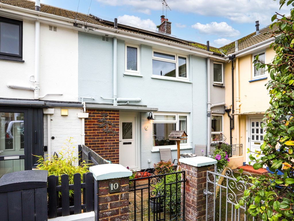 3 bed semidetached house for sale in Clifford Close, Shaldon