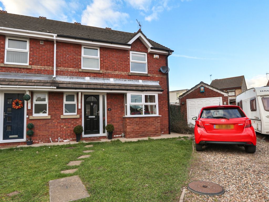 4 bed semidetached house for sale in Villiers Court, Hedon, Hull HU12