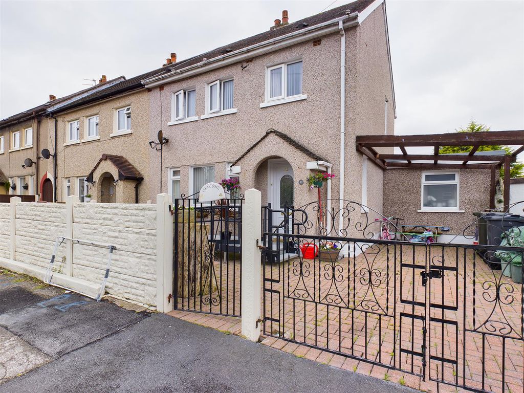 4 bed end terrace house for sale in Bowland Road, Heysham, Morecambe
