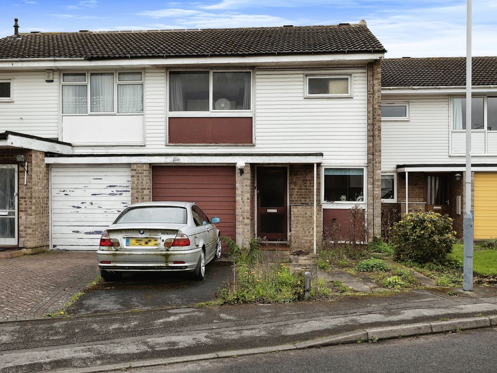 3 bed terraced house for sale in Waltham Close, West Bridgford