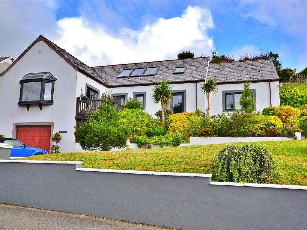 4 bed detached bungalow for sale in Wolfscastle, Haverfordwest SA62, £