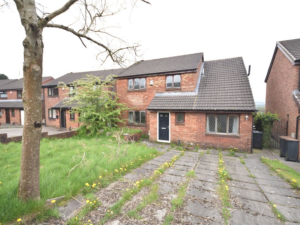 4 bed detached house for sale in Petre Crescent, Rishton, Blackburn
