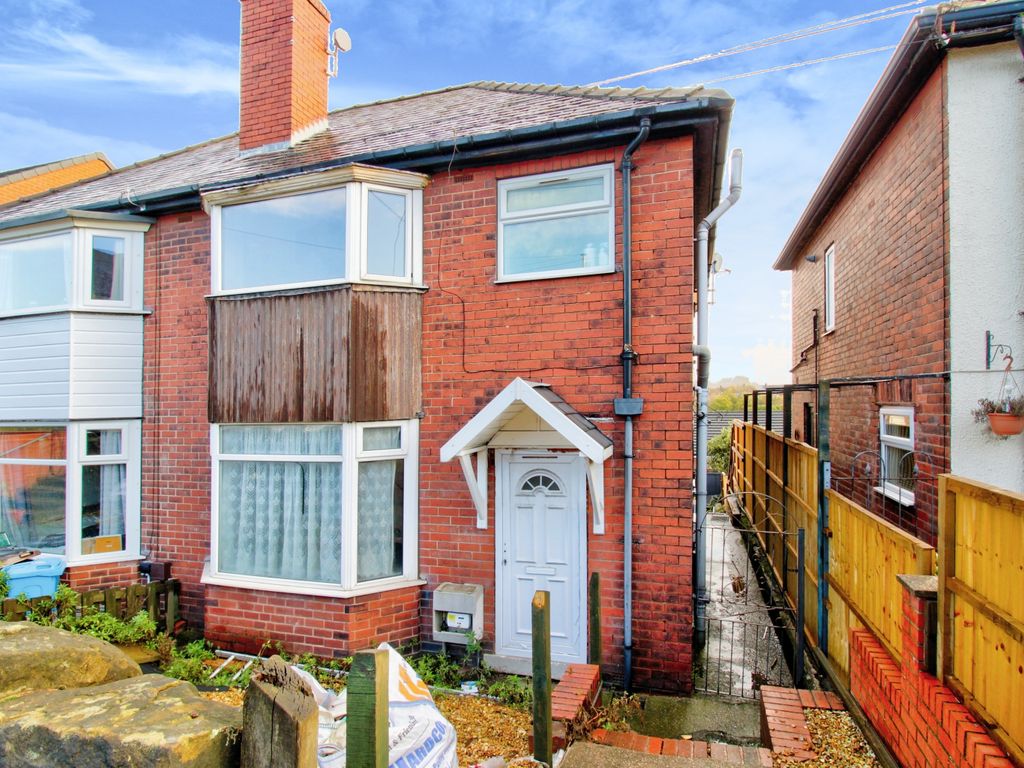 3 bed semidetached house for sale in Cross Hill, Ecclesfield
