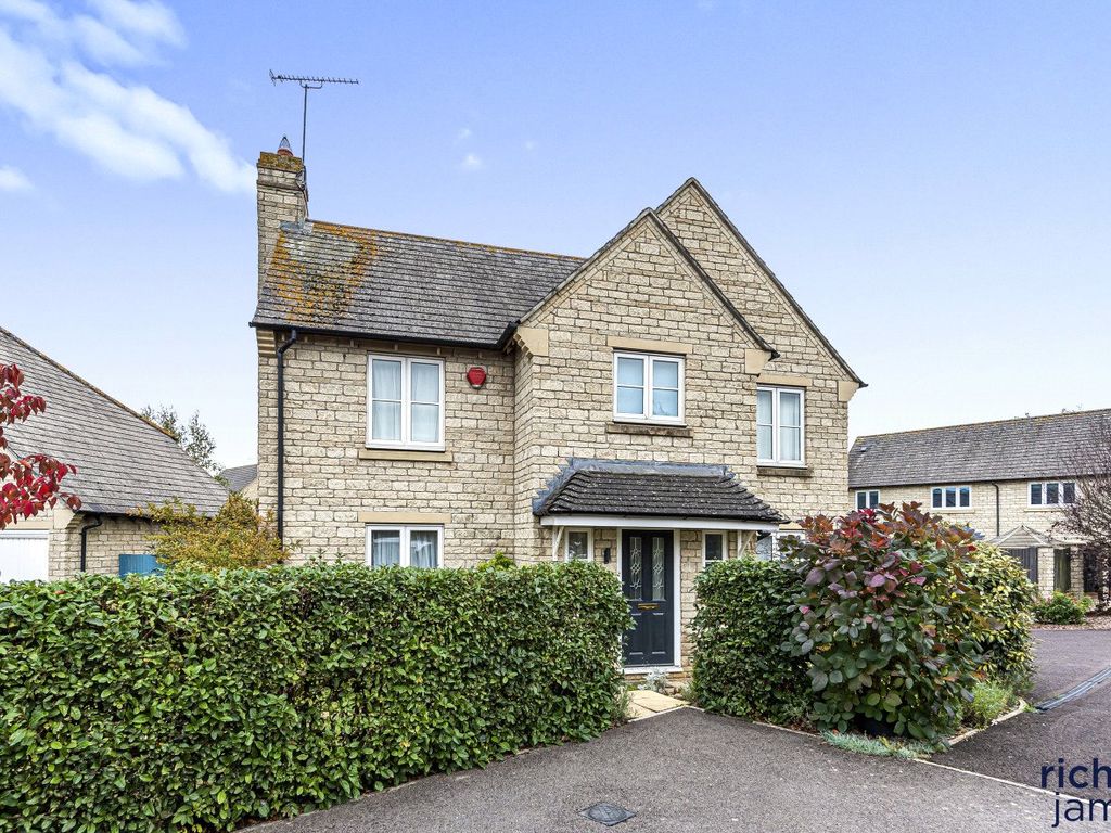 4 bed detached house for sale in Coleshill Drive, Faringdon SN7 Zoopla