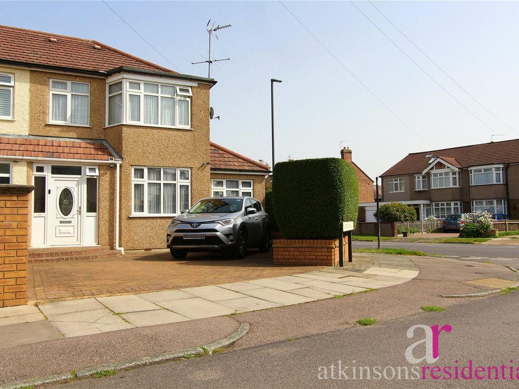 4 bed semidetached house for sale in Eastbury Avenue, Enfield