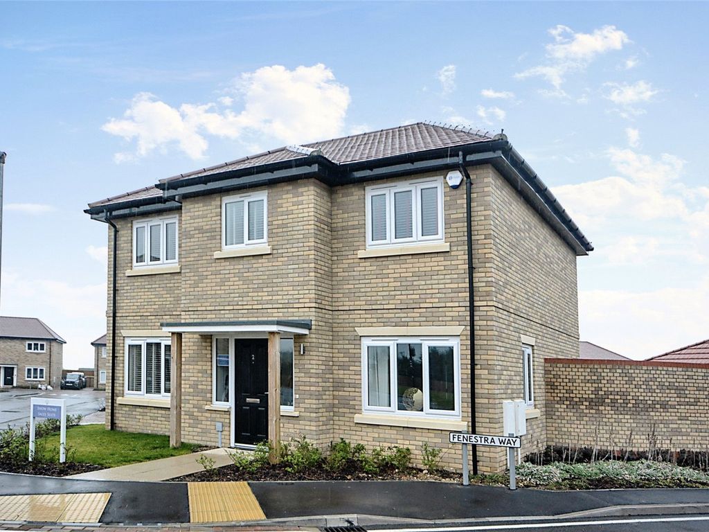 New home, 4 bed detached house for sale in Boars Tye Road, Silver End