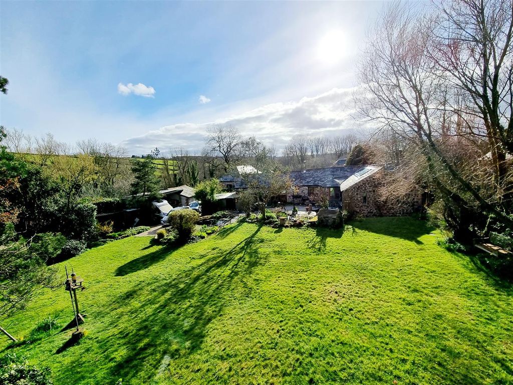 2 bed barn conversion for sale in Egloskerry, Launceston PL15, £595,000
