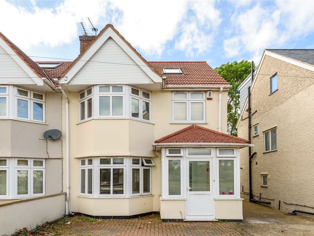 4 bed semidetached house for sale in Camrose Avenue, Edgware, Middlesex HA8 Zoopla